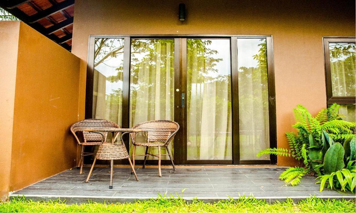 Kranji Sanctuary Resort Singapura Luaran gambar
