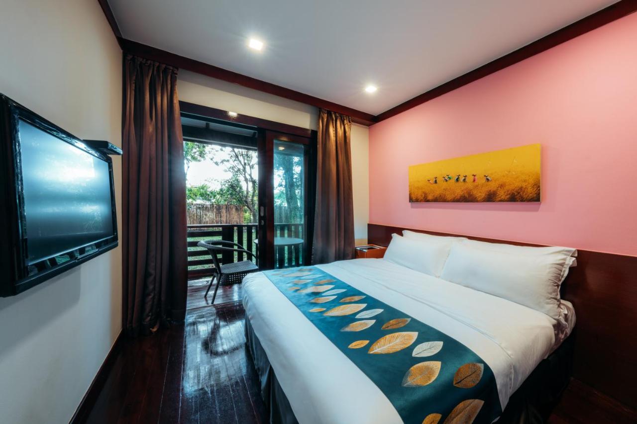 Kranji Sanctuary Resort Singapura Luaran gambar